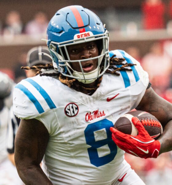 Ole Miss Rebels tight end Dae'Quan Wright during a game against the Arkansas Razorbacks in Fayetteville, Ark.